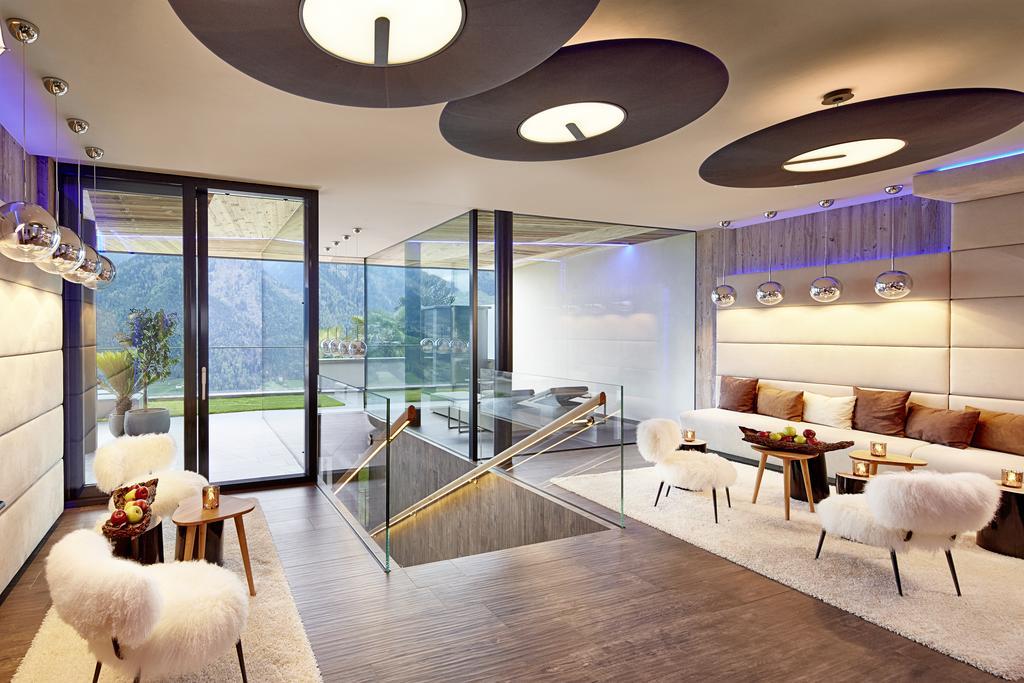 Hotel Das Sonnenparadies Schenna Dış mekan fotoğraf